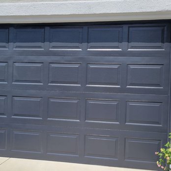Ace Crown Painting - Perfect garage door color - Painters Near Me Ace Crown Painting - Perfect garage door color - Painters Near Me