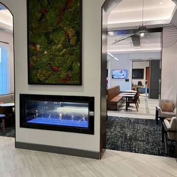Hampton Inn Smithfield Selma - Entry way - Hotels Near Me - Smithfield, North Carolina