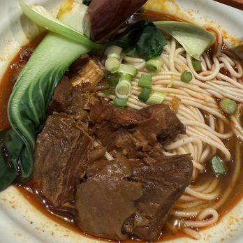 Nan Noodles - Y5.Braised Beef Original w.Rice Flour Noodle-原汤(微辣)牛肉饵丝 - Chinese Near Me - Bellevue, Washington Nan Noodles - Y5.Braised Beef Original w.Rice Flour Noodle-原汤(微辣)牛肉饵丝 - Chinese Near Me - Bellevue, Washington