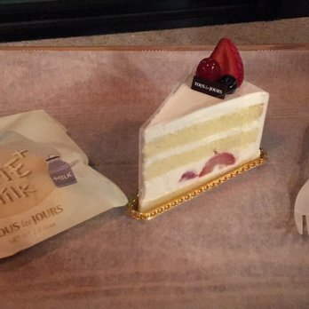Tous Les Jours - Milk Bread and a cake - Bakeries Near Me - Natick, Massachusetts