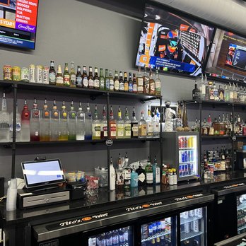 Pour Choices - Full bar - New American Near Me - Carrollton, Texas Pour Choices - Full bar - New American Near Me - Carrollton, Texas
