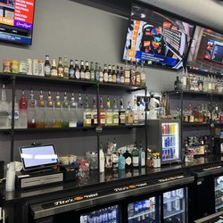 Pour Choices - Full bar