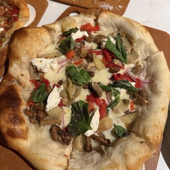 Humble Bistro - Gilbert - garden party pizza - Pizza Near Me - Gilbert, Arizona Humble Bistro - Gilbert - garden party pizza - Pizza Near Me - Gilbert, Arizona