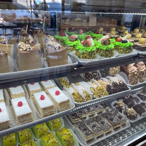 SUZIE’S PASTRY SHOPPE - 363 Photos & 123 Reviews - 8619 Richmond Ave