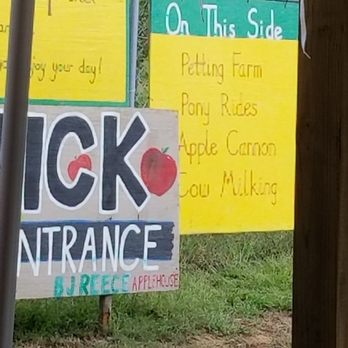 BJ Reece Orchards - Signs that tell you what's on which side. Two orchards - Fruits & Veggies Near Me - Ellijay, Georgia