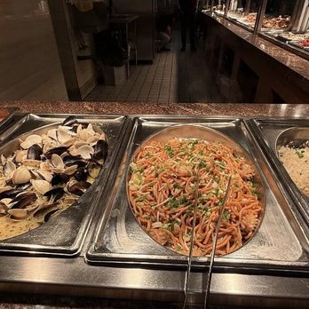 100s Seafood Grill Buffet - Buffets Near Me - San Diego, California