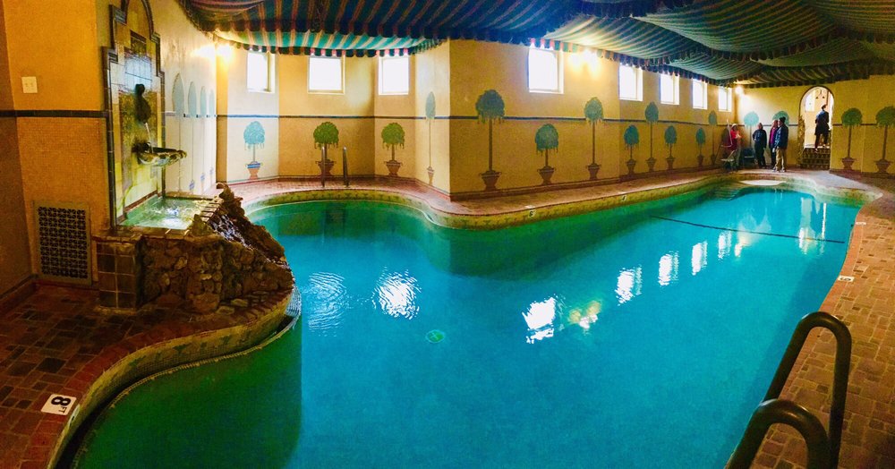 PARK CASTLE CONDOMINIUMS Updated August 2024 2416 W Greenleaf Ave