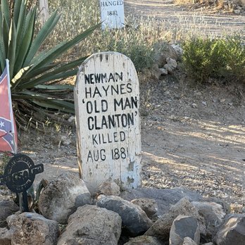 Boothill Graveyard & Gift Shop - Gift Shops Near Me - Tombstone, Arizona