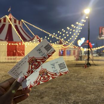 Yelp Night: Flip Circus - Houston - Yelp Events Near Me - Houston, Texas Yelp Night: Flip Circus - Houston - Yelp Events Near Me - Houston, Texas