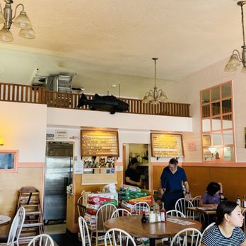 Jack's Restaurant - Messy place with empty cardboard display in the middle - Breakfast & Brunch Near Me - Honolulu, Hawaii