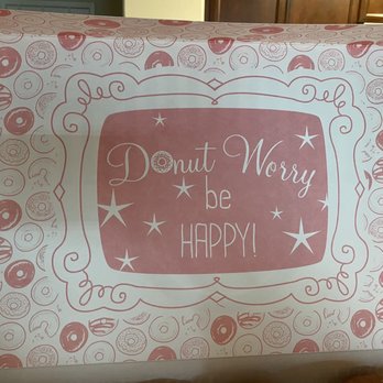 Mag’s Donuts & Bakery - Cute box!!! - Donuts Near Me - Irvine, California