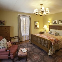 Lyttleton Inn - The Naturalist