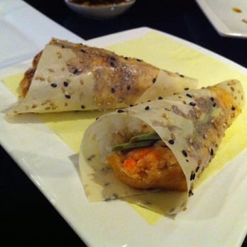Sushi Kinoya - Snow Crab Hand Roll - Sushi Bars Near Me - Long Beach, California Sushi Kinoya - Snow Crab Hand Roll - Sushi Bars Near Me - Long Beach, California