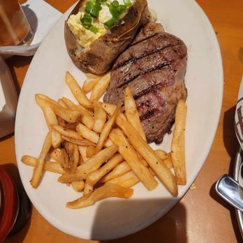 Black Angus Steakhouse - Was good, but Ribeye did not have that side cap. How can they really say it's a ribeye then. - Steakhouses Near Me - El Cajon, California Black Angus Steakhouse - Was good, but Ribeye did not have that side cap. How can they really say it's a ribeye then. - Steakhouses Near Me - El Cajon, California