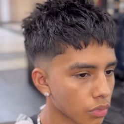Kinlow's Barber Lab