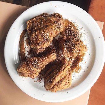 Hart's Restaurant - The fried chicken!! - New American Near Me - Brooklyn, New York