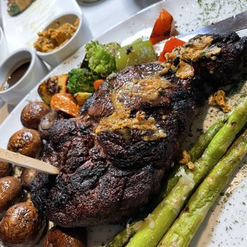Coach's Tavern - Ribeye asparagus garlic mushrooms and vegetables medley - Sports Bars Near Me - Palmdale, California
