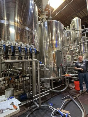 Los Angeles Distillery by null