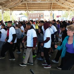 Bobby G's Disc Jockeys - 5k Walk ended and everyone had a great time dancing for the next hour.