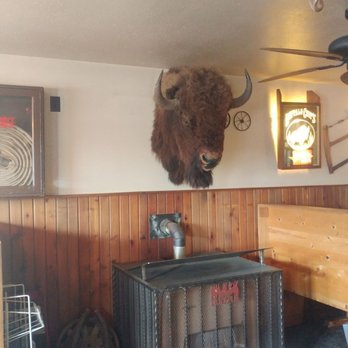 Buffalo Chip's Pizza - Pizza Near Me - Westwood, California