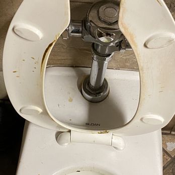 Home Depot - Men's room handicapped stall - Hardware Stores Near Me - Honolulu, Hawaii