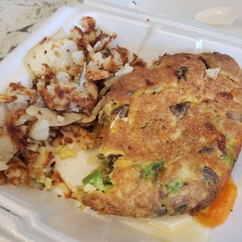 Pomegranate Restaurant - California style omelet with avocado. - American Near Me - Aurora, Illinois