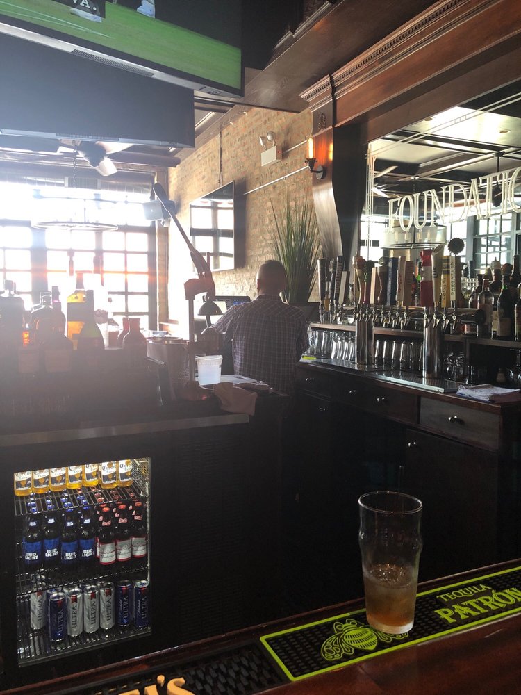 Foundation Tavern & Grille, Chicago Roadtrippers