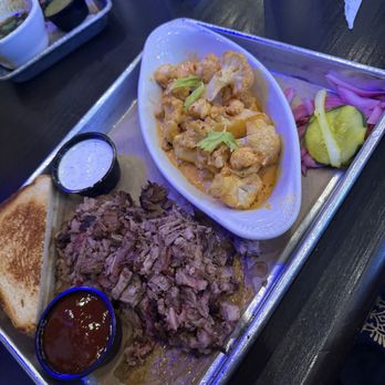 Barrel & Bones - Prime rib and Smoked Buffalo Cauliflower - Barbeque Near Me - Carrollton, Texas
