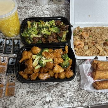 QQ China - Family meal deal with added on large egg drop soup. - Chinese Near Me - Oklahoma City, Oklahoma QQ China - Family meal deal with added on large egg drop soup. - Chinese Near Me - Oklahoma City, Oklahoma