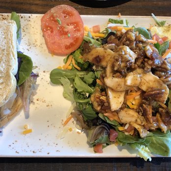 First Watch - Sweet Honey Pecan Salad. (Very tasty) - Breakfast & Brunch Near Me - Pensacola, Florida