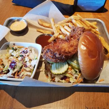 White Sox Grill - Wet Italian beef sandwich - Bars Near Me - Chicago, Illinois