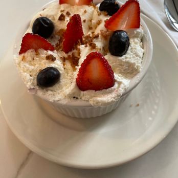 Mojo - Tres leche - Latin American Near Me - Forest Hills, New York