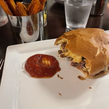 Red House - Red house burger and Sweet Potato Fries - New American Near Me - Deep River, Connecticut