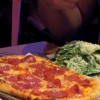CRUSH American Grill - Pepperoni flatbread - Lounges Near Me - Las Vegas, Nevada CRUSH American Grill - Pepperoni flatbread - Lounges Near Me - Las Vegas, Nevada