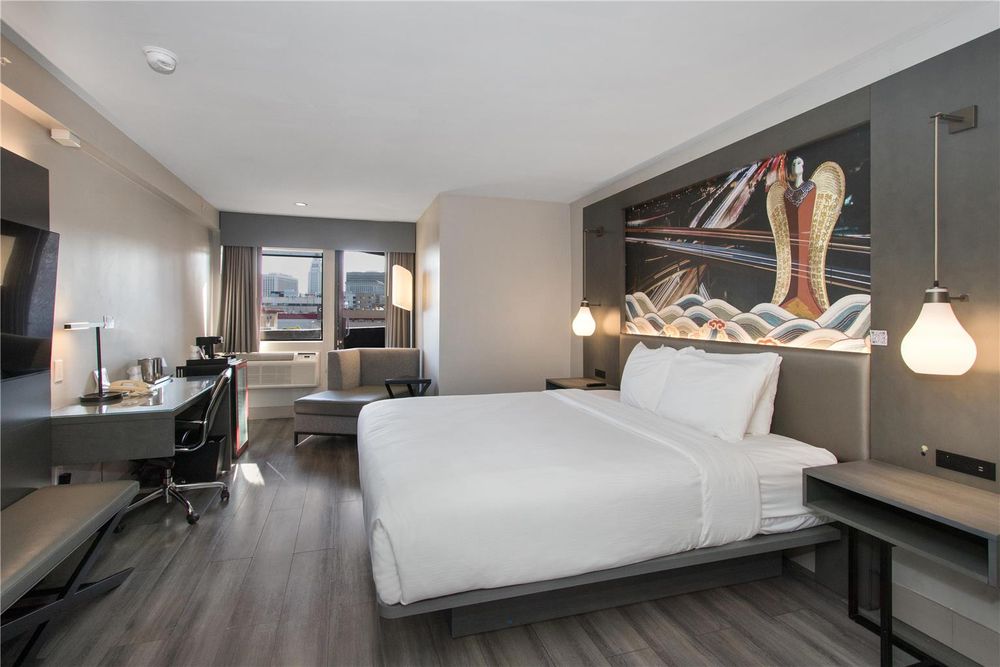 Aiden Los Angeles Downtown Dragon Gate Inn