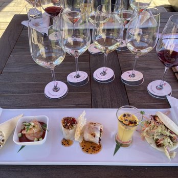 RD Winery - Fifth Moon food and wine pairing - Wine Tasting Room Near Me - Napa, California RD Winery - Fifth Moon food and wine pairing - Wine Tasting Room Near Me - Napa, California