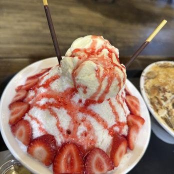 Yea's Kitchen - Strawberry Bingsoo 3/10 - Korean Near Me - Jericho, New York Yea's Kitchen - Strawberry Bingsoo 3/10 - Korean Near Me - Jericho, New York