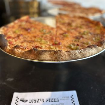 Dick's Pizza - lo speciale - Pizza Near Me - Portland, Oregon Dick's Pizza - lo speciale - Pizza Near Me - Portland, Oregon