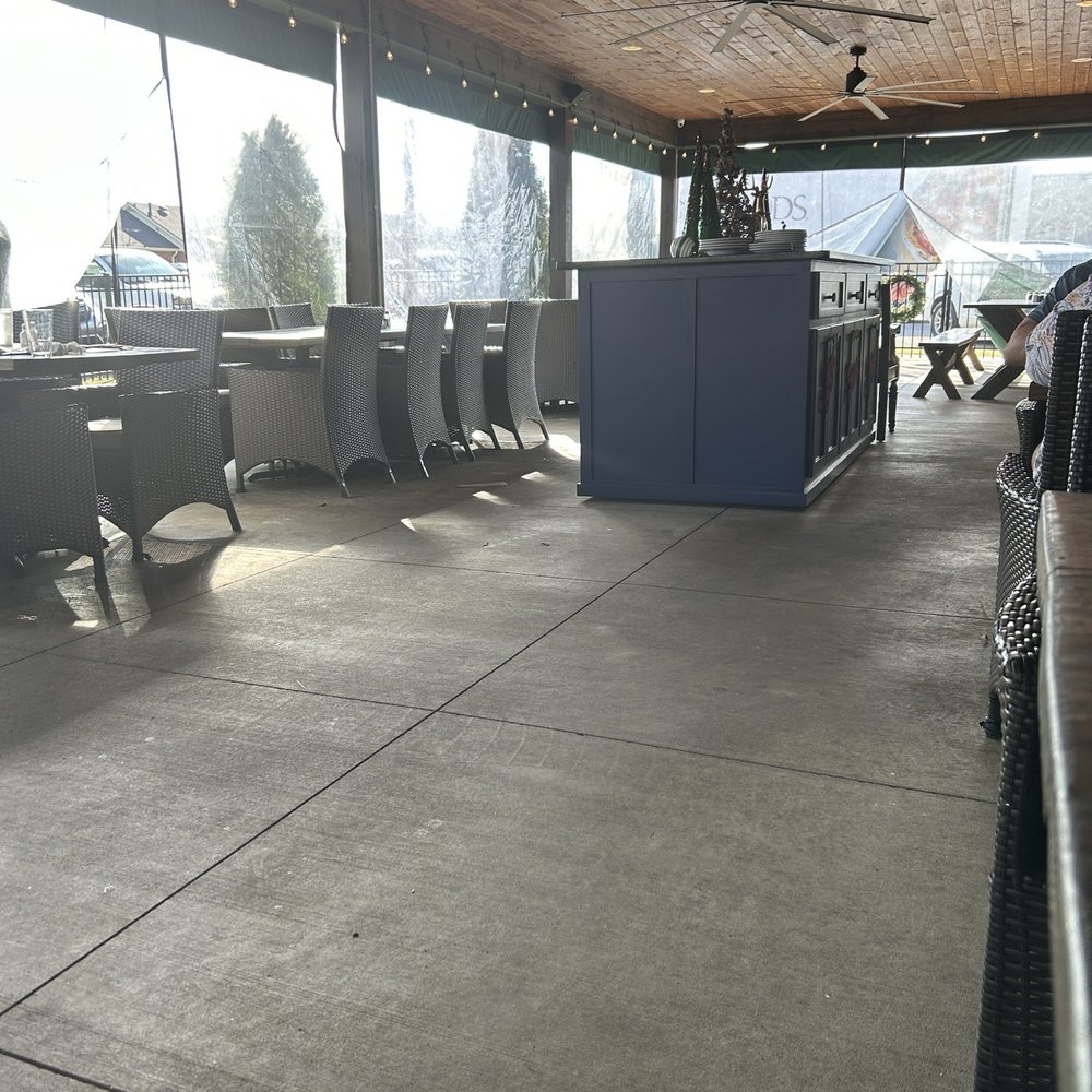 Carlton's Italian Restaurant & Catering - Patios - Italian Near Me - Cullman, Alabama Carlton's Italian Restaurant & Catering - Patios - Italian Near Me - Cullman, Alabama