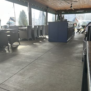 Carlton's Italian Restaurant & Catering - Patios - Italian Near Me - Cullman, Alabama
