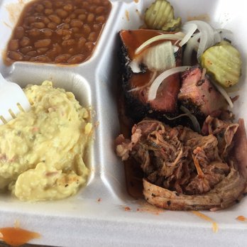 Killen's Barbecue - Barbeque Near Me - Pearland, Texas