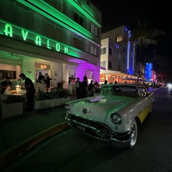 A Fish Called Avalon - Dinner view - Seafood Near Me - Miami Beach, Florida