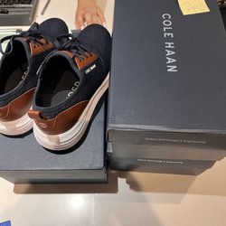 Cole Haan - Vanessa even wrote a cute post-it note with my items I had collected to purchase!