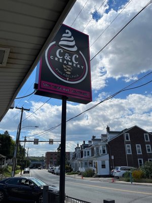 C & C CREAMERY by null
