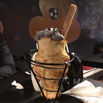 Poop Cafe - Fish waffle with sesame flavoured ice cream.. - Desserts Near Me - Toronto, Ontario Poop Cafe - Fish waffle with sesame flavoured ice cream.. - Desserts Near Me - Toronto, Ontario