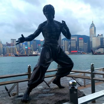 星光大道 - Bruce Lee statue! Waaatahhhh - Landmarks & Historical Buildings Near Me - Hong Kong, HK
