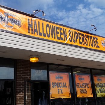 Haryguls Halloween 2022 Harygul S Halloween Planet Closed 20 Photos 12 Reviews Costumes 614 First Colonial Rd Virginia Beach Va Yelp