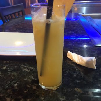 Yamato - Pineapple  oasis - Sushi Bars Near Me - Marysville, Ohio