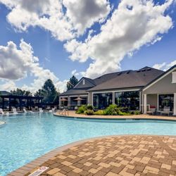 Avenues at Shadow Creek Ranch - Pool and clubhouse