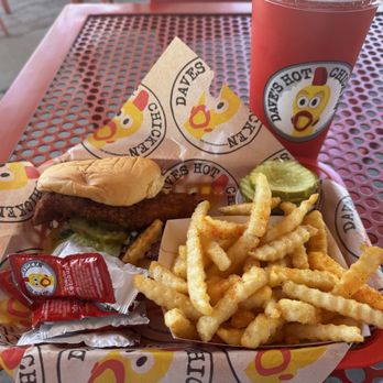 Dave's Hot Chicken - Chicken Shop Near Me - Oklahoma City, Oklahoma Dave's Hot Chicken - Chicken Shop Near Me - Oklahoma City, Oklahoma